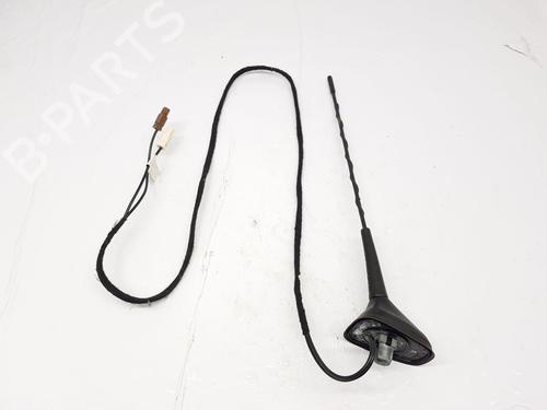 antennabase-dacia-duster-hm_-2017-32275156 main image