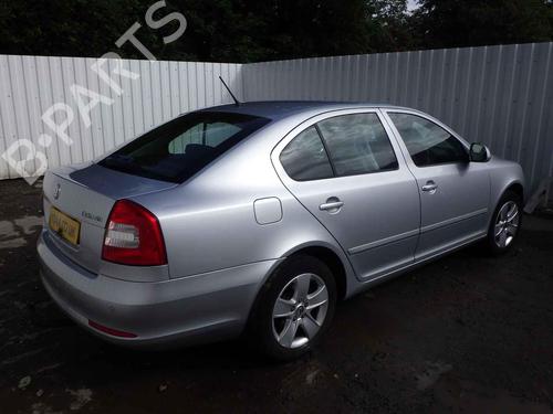 Engine control unit (ECU) SKODA OCTAVIA II (1Z3) 2.0 TDI 16V | BP32632144M57 - Image 13