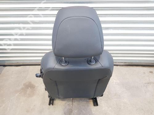 Right front seat AUDI A1 (8X1, 8XK) S1 quattro | BP23332150C16 