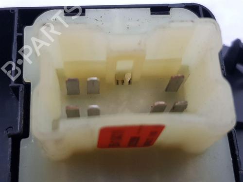 Right front window switch DACIA DUSTER (HS_) 1.5 dCi (HSMC) | BP28157981I26 