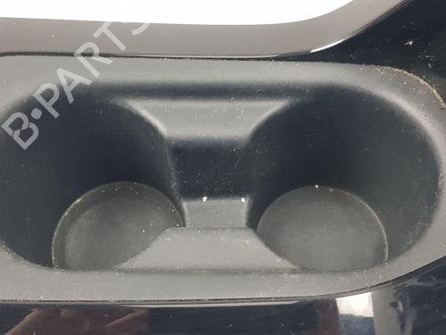Cup/Object holder TOYOTA COROLLA Estate (_E21_) 1.8 Hybrid (ZWE211W) | BP29900605I37