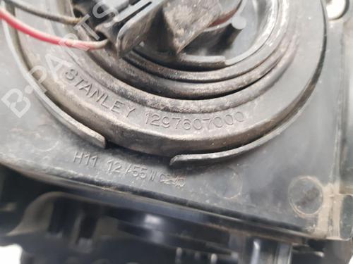 Right headlight MITSUBISHI L200 / TRITON (KJ_, KK_, KL_) 2.5 DI-D 4WD | BP31574413C29 