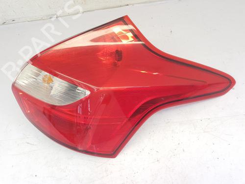 Used Right taillight FORD FOCUS III 1.6 TDCi (115 hp) 26013118
