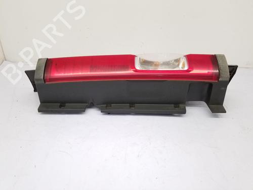 right-taillight-nissan-primastar-van-x83-2002-38469960 main image