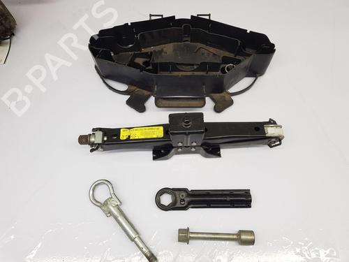 Jack Kit RENAULT TRAFIC II Van (FL) 2.0 dCi 115 (FL01, FL0U, FL00, FL0H, FL0M) | BP32149017C119 