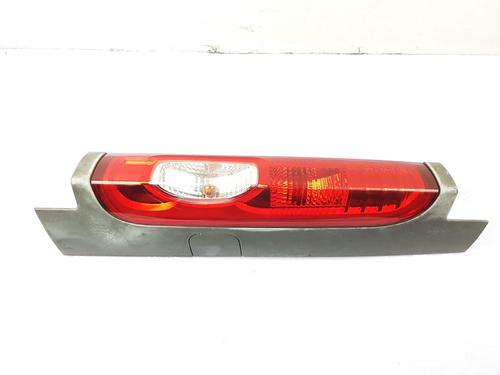 Lampa tylna prawa VAUXHALL VIVARO A Bus (X83) 2.0 CDTI 93863597