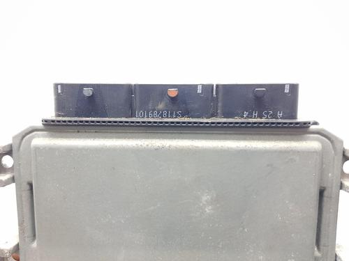 Engine control unit (ECU) LAND ROVER DISCOVERY III (L319) 2.7 TD 4x4 | BP30914634M57