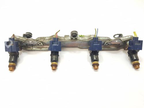 Used Injection rail HONDA CIVIC VIII Hatchback (FN, FK) 1.8 (FN1, FK2) (140 hp) 26134931