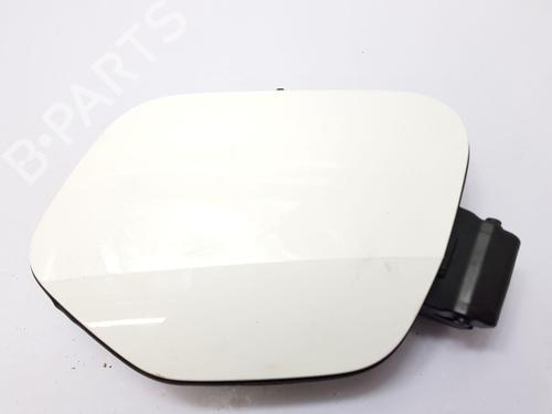 Used Fuel flap OPEL CORSA F (P2JO) 1.2 (68) (101 hp) 22681191