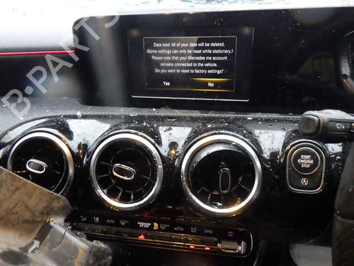 Radio MERCEDES-BENZ A-CLASS (W177) A 180 d (177.003) | BP28329847E6 