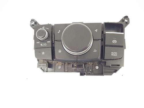 switch-mazda-cx-30-dm-2019-36936353 main image