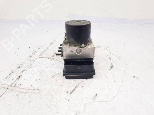 Módulo de ABS Módulo de ABS VW POLO IV (9N_, 9A_) 1.2 (60 hp) 33677803 33677803
