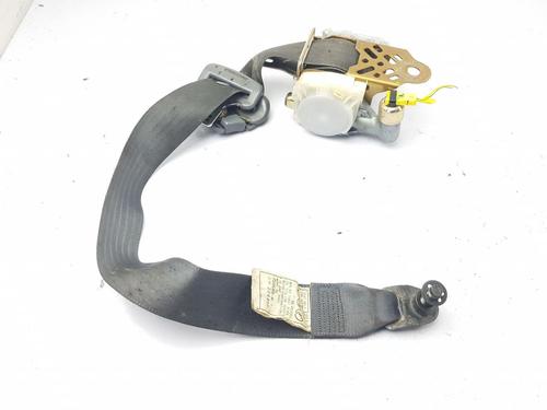 front-right-seatbelt-toyota-rav-4-ii-_a2_-2000-2001-2002-2003-2004-2005-33186305 main image