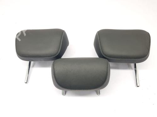 Appui-tête AUDI Q3 (8UB, 8UG) 2.0 TDI quattro (150 hp) 32070002