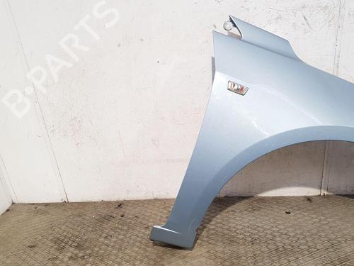 Right front fenders CHEVROLET CRUZE (J300) 2.0 CDI | BP29263017C42 