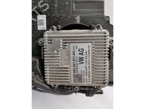 Right headlight VW GOLF VIII (CD1, DA1) 2.0 TDI | BP29927863C29