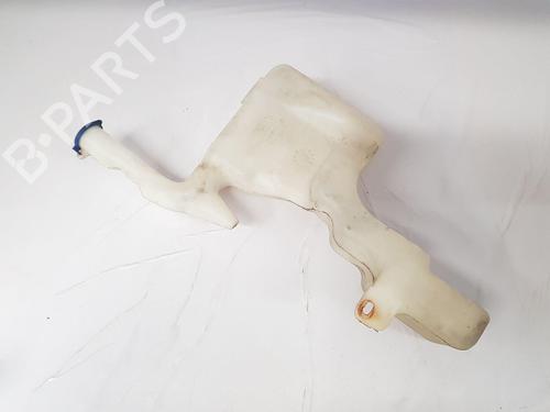 Used Windscreen washer tank FORD FIESTA VI (CB1, CCN) 1.6 Ti (120 hp) 31365687