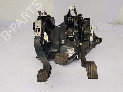 Used Pedal Pedal OPEL MOKKA / MOKKA X (J13) [2012-2019] 33186221 33186221