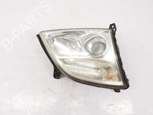 Used Right headlight VAUXHALL VECTRA Mk II (C) Estate (Z02) 1.8 16V (122 hp) 22773114