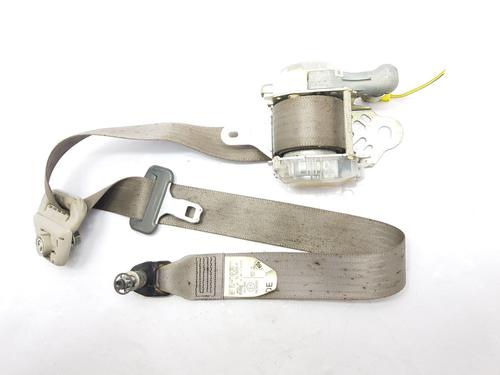 Used Front right seatbelt TOYOTA HILUX VII Pickup (_N1_, _N2_, _N3_) 2.5 D-4D 4WD (KUN25) (144 hp) 29492596