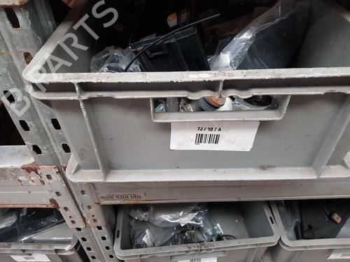 Fuse box VW POLO VI (AW1, BZ1, AE1)  | BP22208581E1 