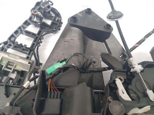 Front left lock FORD KUGA I 2.0 TDCi 4x4 | BP36535430C98 - Image 5