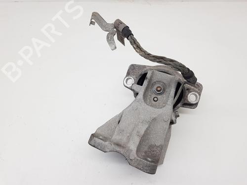 Engine mount LAND ROVER RANGE ROVER VELAR (L560)  | BP31574497M89 