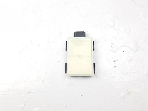 electronic-module-land-rover-defender-van-l663-2020-36865208 main image