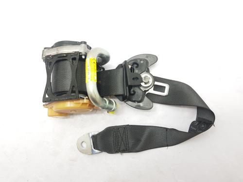 Used Front right seatbelt TOYOTA COROLLA Hatchback (_E21_, _EA1_, _EH1_) 1.8 Hybrid (ZWE211, ZWE219) (122 hp) 29641850