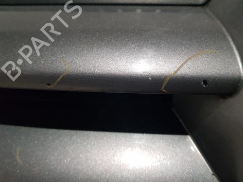 Grille VW GOLF PLUS V (5M1, 521) 2.0 TDI 16V | BP22655147C40 