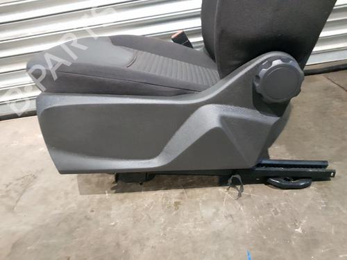 Right front seat FORD TRANSIT COURIER B460 Box Body/MPV 1.5 TDCi | BP22680133C16 