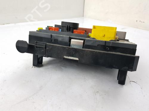 Fuse box PEUGEOT 308 I (4A_, 4C_) 1.6 16V | BP31663358E1