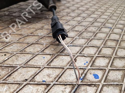 Achsschenkel links vorne VAUXHALL VIVARO A Bus (X83) 2.0 CDTI | BP30839894M25