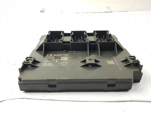 Elektronisk modul VW CADDY III Box Body/MPV (2KA, 2KH, 2CA, 2CH) 1.6 TDI | BP26607526M83 