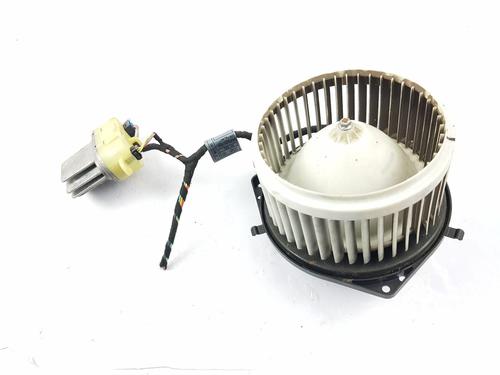 Used Heater blower motor RENAULT LAGUNA Coupe (DT0/1) 2.0 dCi (DT01, DT08, DT09, DT0K, DT12, DT1C, DT1D, DT1M,... (150 hp) 29755786