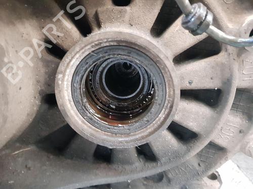 Gearbox VW GOLF V (1K1) 1.9 TDI | BP30331004M3