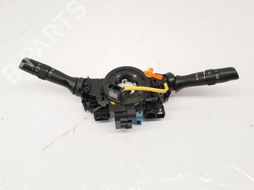 Used Steering column stalk Steering column stalk TOYOTA VERSO (_R2_) 2.0 D-4D (AUR20_, AUR20R) (126 hp) 33630071 33630071