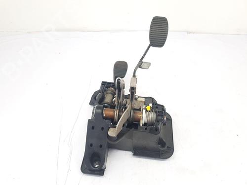 Used Pedal Pedal 38305581 38305581