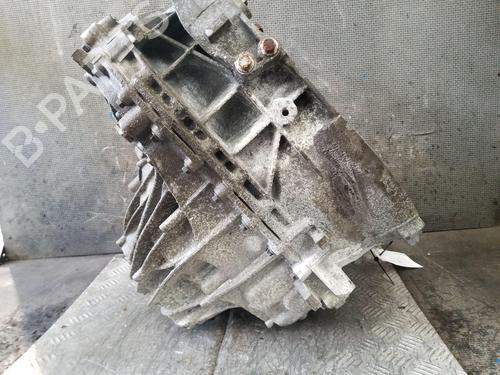 Gearbox VOLVO V40 Hatchback (525) T2 | BP32483953M3