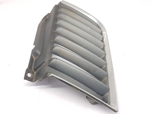 Grille MITSUBISHI L200 / TRITON (KA_T, KB_T) 2.5 DI-D 4WD (KB4T) | BP30090728C40