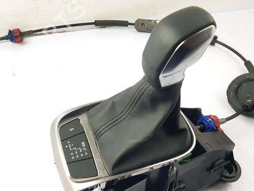 Gear lever CITROËN C4 CACTUS 1.2 PureTech 130 | BP29738003M90
