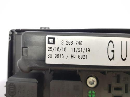 Fuse box VAUXHALL ZAFIRA Mk II (B) (A05) 1.9 CDTI | BP29378764E1 