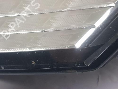 Left headlight AUDI A3 Sportback (8YA, 8YF) 30 TDI | BP30977055C28 