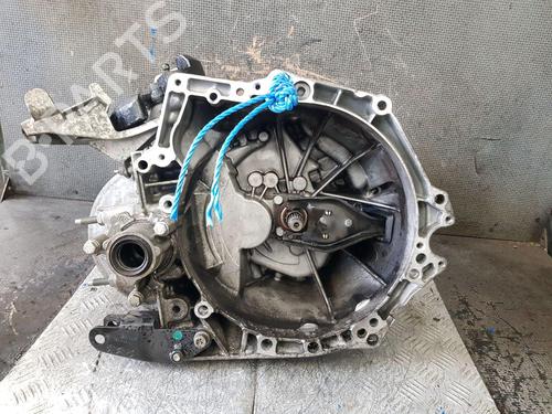 Used Gearbox VAUXHALL CORSA Mk V (F) 1.5 (102 hp) 30137986