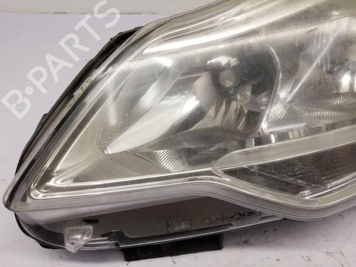 Left headlight VAUXHALL CORSA Mk III (D) (S07) 1.4 (L08) | BP28175554C28 
