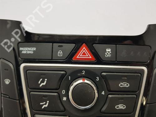 Climate control HYUNDAI i30 (GD) 1.4 | BP28137258I5 