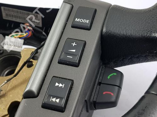 Steering wheel LAND ROVER DISCOVERY III (L319) 2.7 TD 4x4 | BP29408039C49 