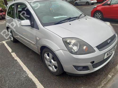 Fusee links achter FORD FIESTA V (JH_, JD_) 1.25 16V | BP30948474M27 