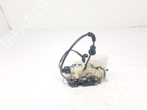 Front right lock VW TRANSPORTER T5 Van (7HA, 7HH, 7EA, 7EH) 2.0 TDI | BP25838997C97 
