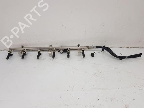 Used Injection rail ASTON MARTIN VANQUISH Volante 6.0 (573 hp) 22665917